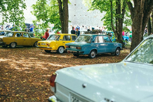 Comment choisir la Peugeot 208 d'occasion idéale : Un guide complet